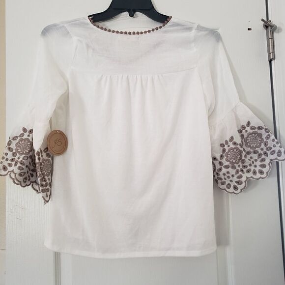 NWT Parallel Skies embroidered peasant top S - Picture 4 of 6